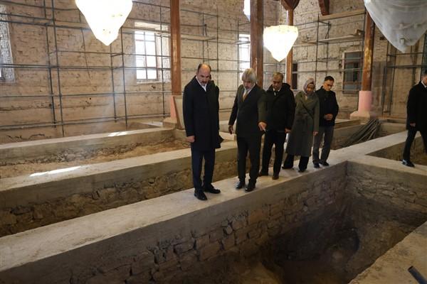 Konya Büyükşehir Belediye Başkanı Uğur İbrahim Altay, Konya Vakıflar Bölge