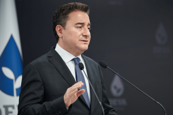DEVA Partisi Genel Başkanı Ali Babacan, Türkiye Büyük Millet Meclisinde