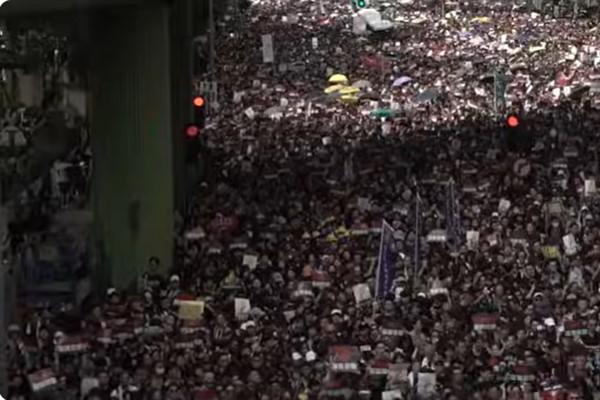 Stockholm, 19 Kasım  (Hibya) - Hong Kong'da bir mahkeme