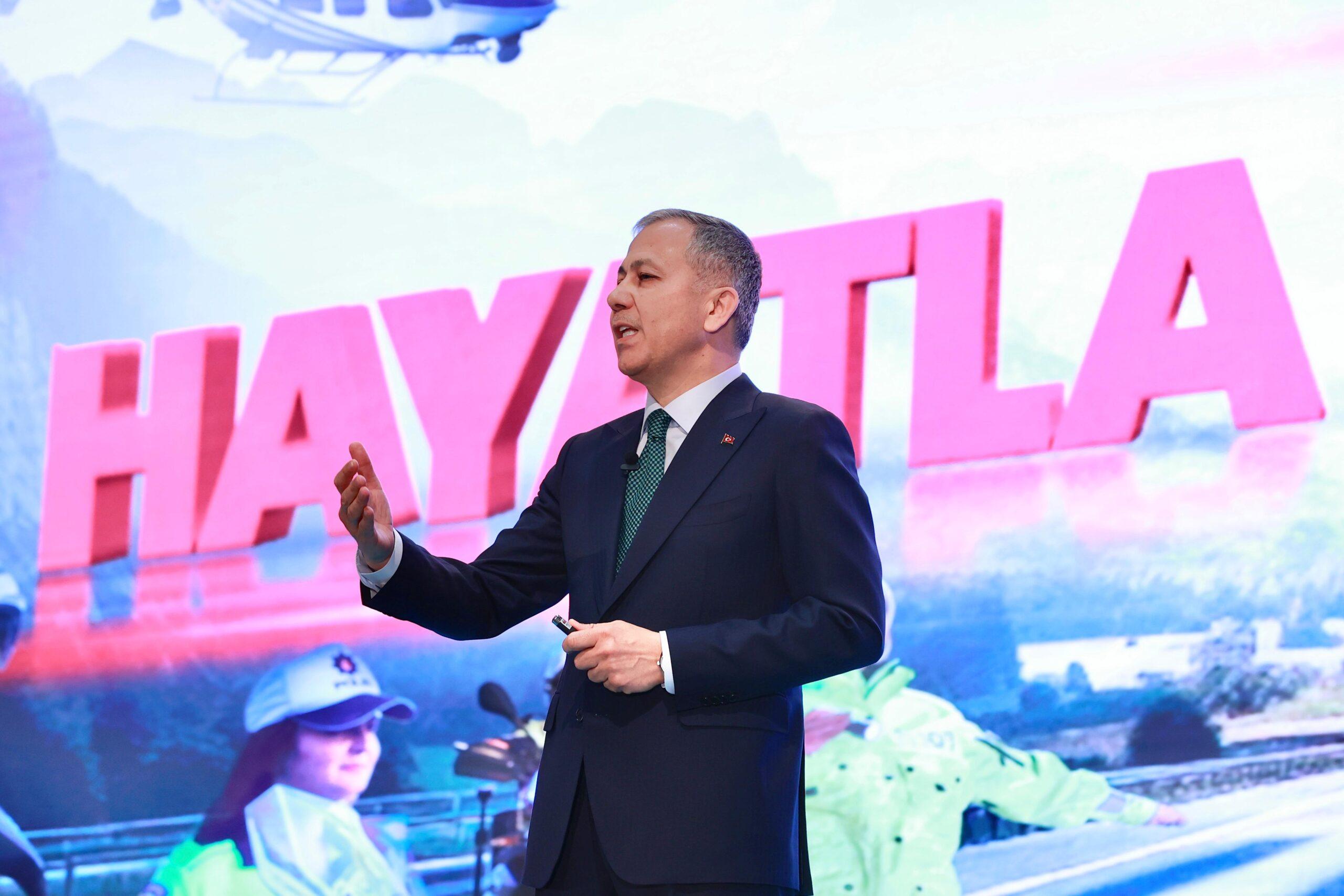 İçişleri Bakanı Yerlikaya, Muğla programı kapsamında ‘Türkiye’nin Huzuru Toplantısı', AK