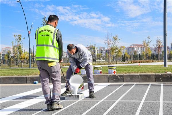 Malatya Büyükşehir Belediyesi, yaya ve araçların trafik güvenliğini üst düzeye