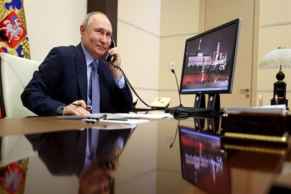 Moskova, 13 Kasım (Hibya) - Rusya Devlet Başkanı Vladimir Putin,