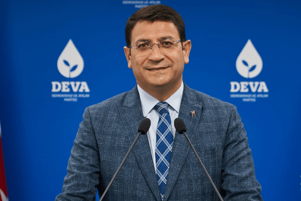 DEVA Partisi Genel Başkan Yardımcısı ve Ankara Milletvekili İdris Şahin,