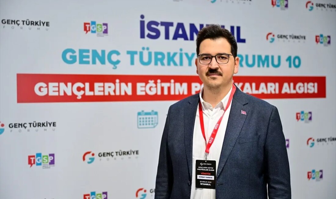 10. Genç Türkiye Forumu'nda eğitim politikaları üzerine güncel tartışmalar yapılıyor.