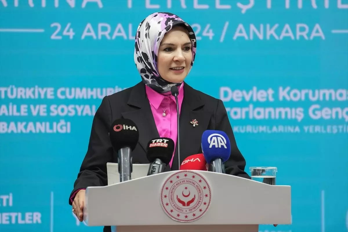 Aile ve Sosyal Hizmetler Bakanı Mahinur Özdemir Göktaş, devlet korumasındaki