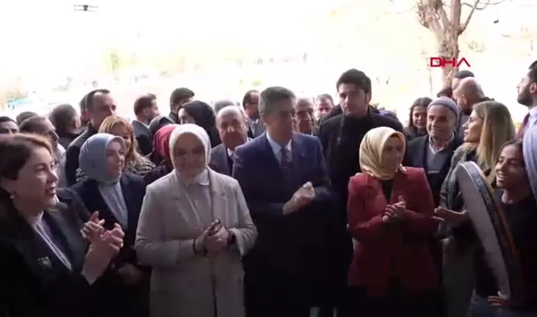 AK Parti Kadın Kolları Kongresi, Şırnak'ta büyük bir katılımla gerçekleştirildi.