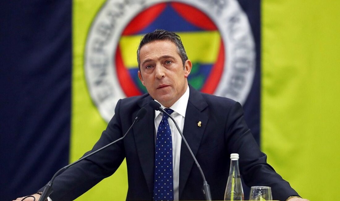 Ali Koç, Dursun Özbek'e verdiği yanıtla dikkatleri üzerine çekti. Spor
