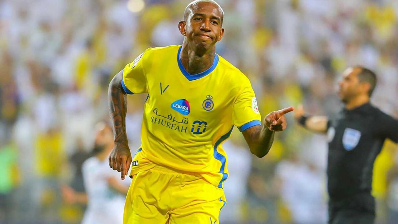 Suudi Arabistan ekibi Al Nassr'da oynayan Anderson Talisca, Fenerbahçe'yle anlaşma