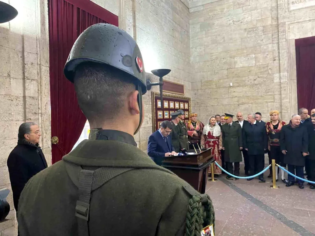 Ankara'da Atatürk'ün 105. yılı anma töreni, Türkiye'nin kurucusunu anmak ve