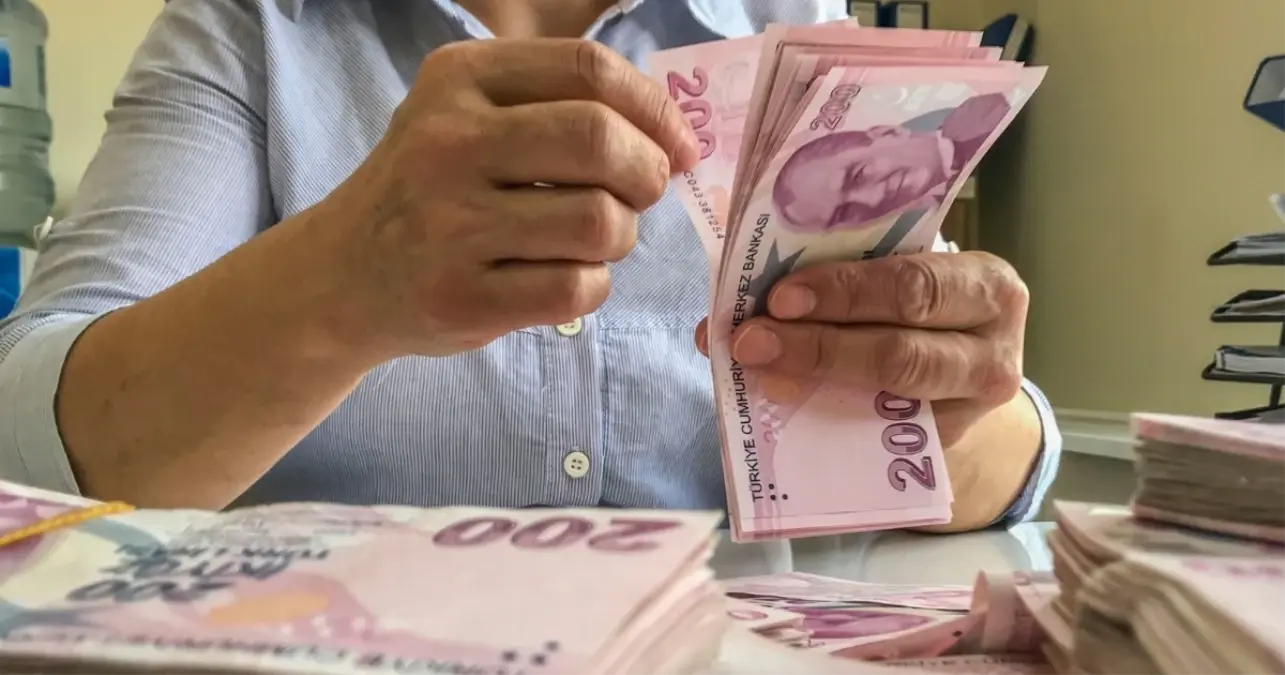 Asgari ücret görüşmeleri ve Cumhurbaşkanı Erdoğan'ın bu konudaki açıklamaları, çalışanların