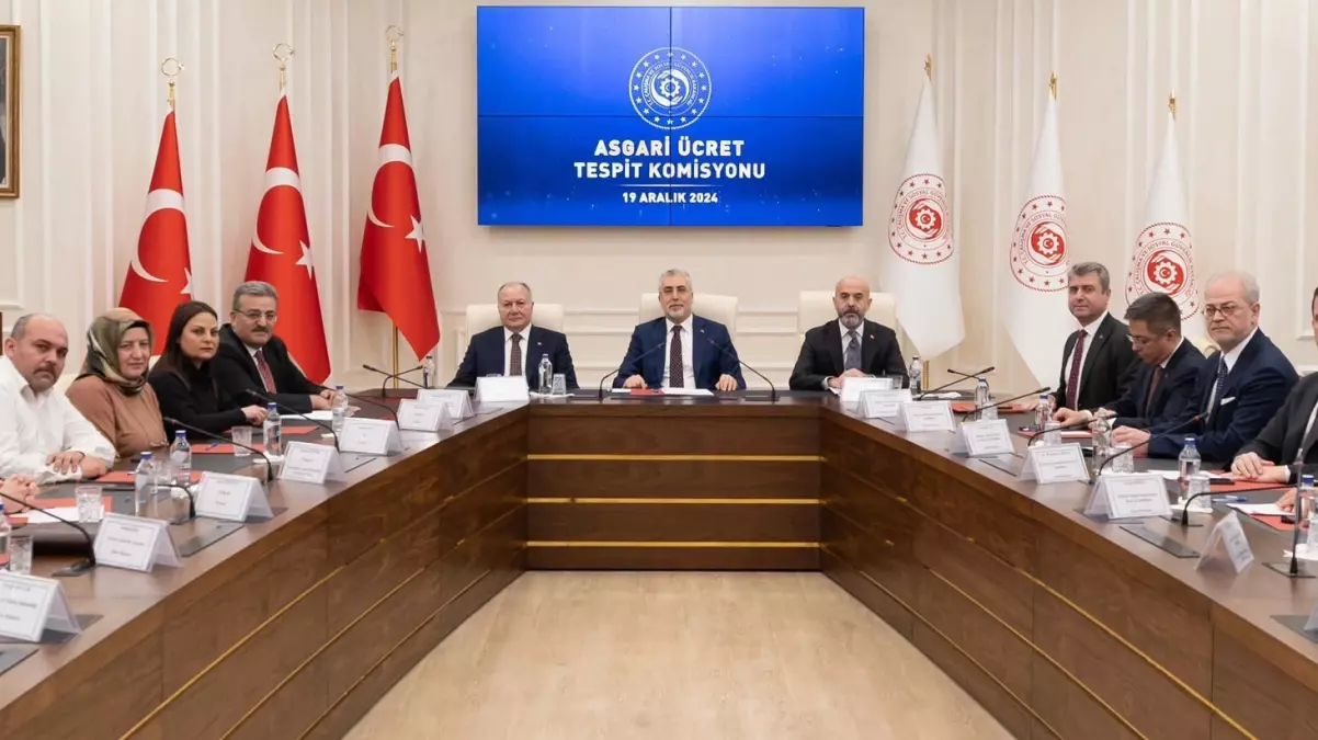 Asgari Ücret Tespit Komisyonu, üçüncü toplantısını gerçekleştirerek 2024 yılı asgari