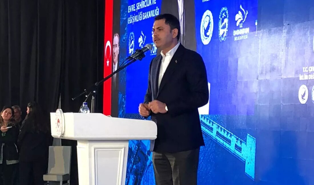 Bakan Kurum, İskenderun'da gerçekleştirilen sahil düzenleme projesinin tanıtımını yaptı. Proje,