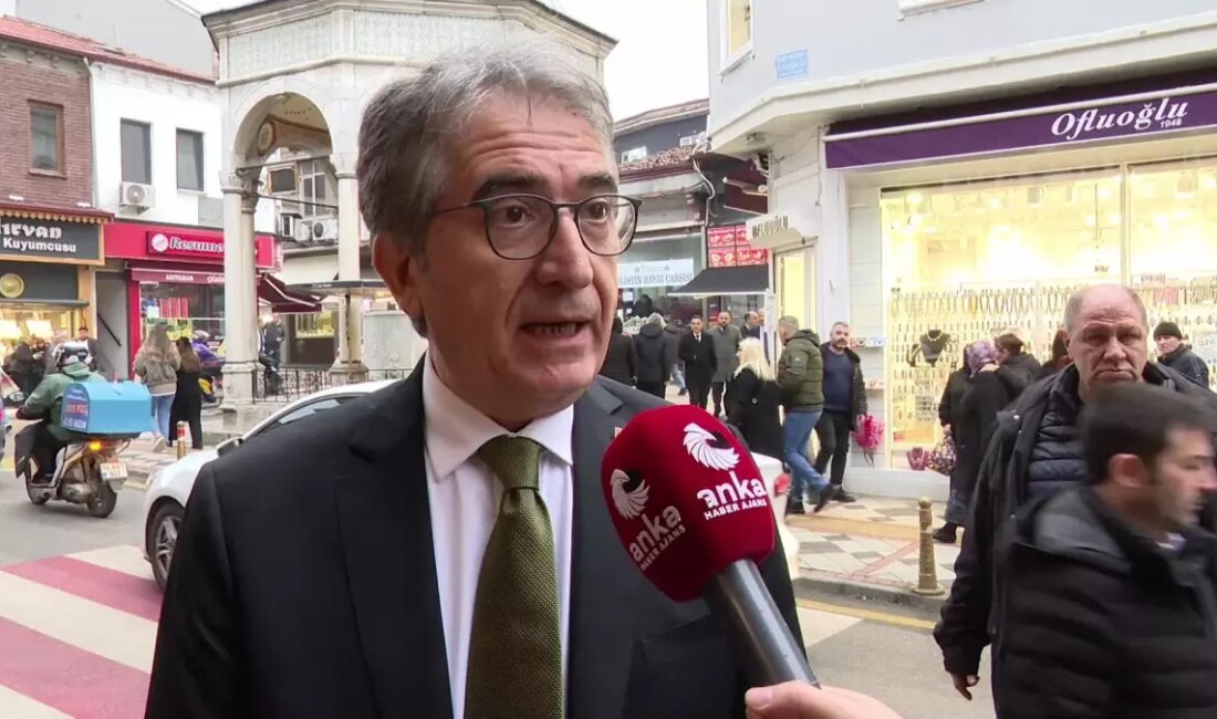 Bartın'da CHP Ekonomi Heyeti, kararsız seçmenlerin CHP'ye yöneldiğini açıkladı. Parti