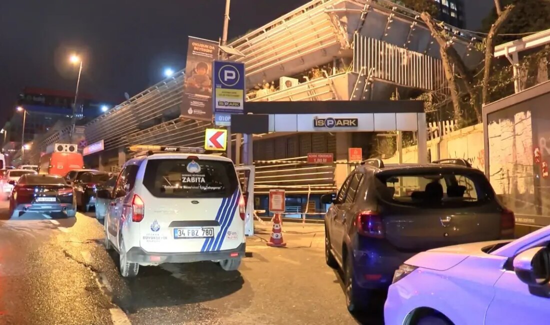 Beyoğlu'ndaki Tepebaşı Otoparkı kapatıldı ve tadilat süreci başladı. Kullanıcılar için