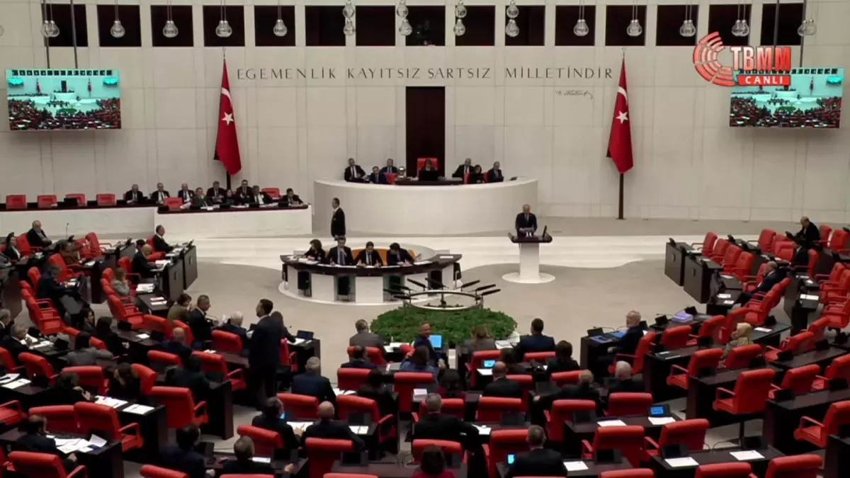 CHP'li Aşkın Genç, ÖTV gelirlerinin kurumlar vergisinden daha fazla olduğunu