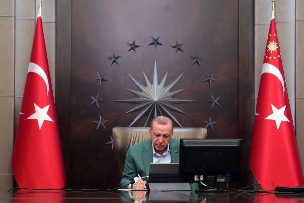 Cumhurbaşkanı Recep Tayyip Erdoğan, Avusturya Başbakanı Karl Nehammer ile telefon