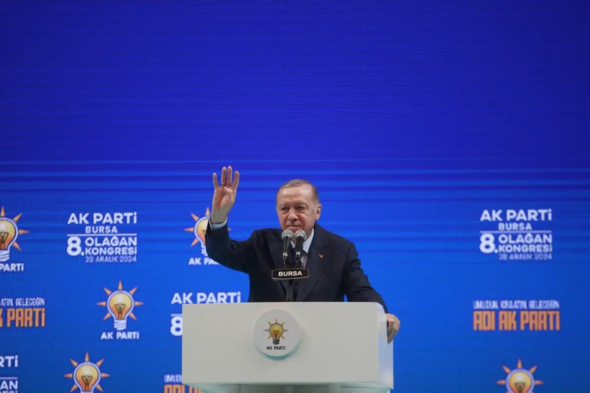 Cumhurbaşkanı Erdoğan, ekonomik durumu ve sosyal konut seferberliğini detaylı bir
