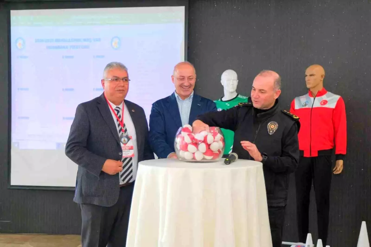 Denizli'de heyecanla beklenen 'Mahallemde Maç Var' projesi ikinci sezonuyla başlıyor!
