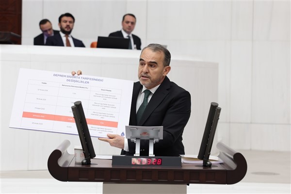 DEVA Partisi Genel Başkan Yardımcısı Sadullah Ergin ve DEVA Partili