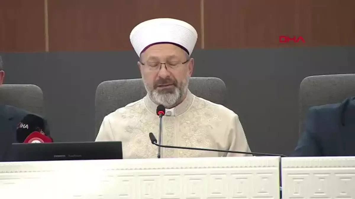Diyanet İşleri Başkanı Ali Erbaş, aile ve toplumun önemi üzerine