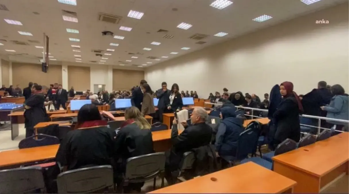 Diyarbakır'da Narin Güran cinayeti davasının ikinci duruşmasında gergin anlar yaşandı.
