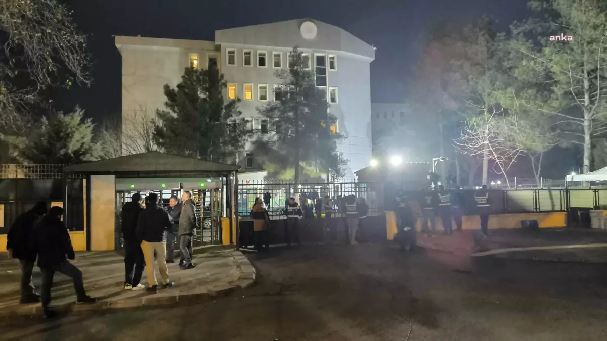 Diyarbakır'da Narin Güran cinayeti davasının ikinci duruşmasında yaşanan gerginlik, davanın