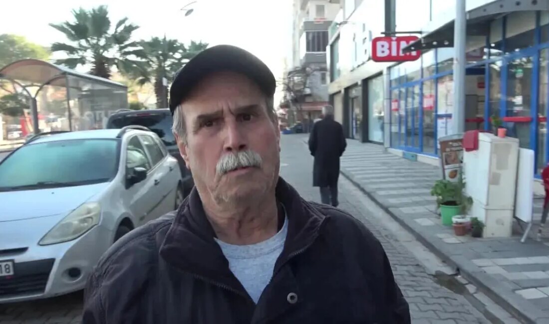 Emeklilerin geçim mücadelesi, artan hayat pahalılığı ile daha da zorlaşıyor.