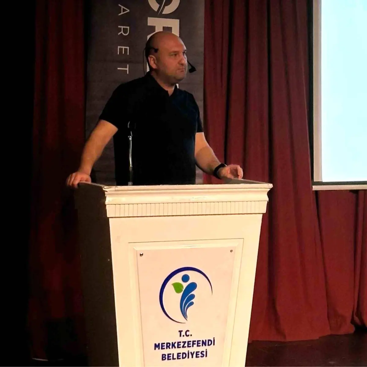 Emre Koca'nın kaleme aldığı bu yazıda, Türk e-ticaret sektörünün karşılaştığı