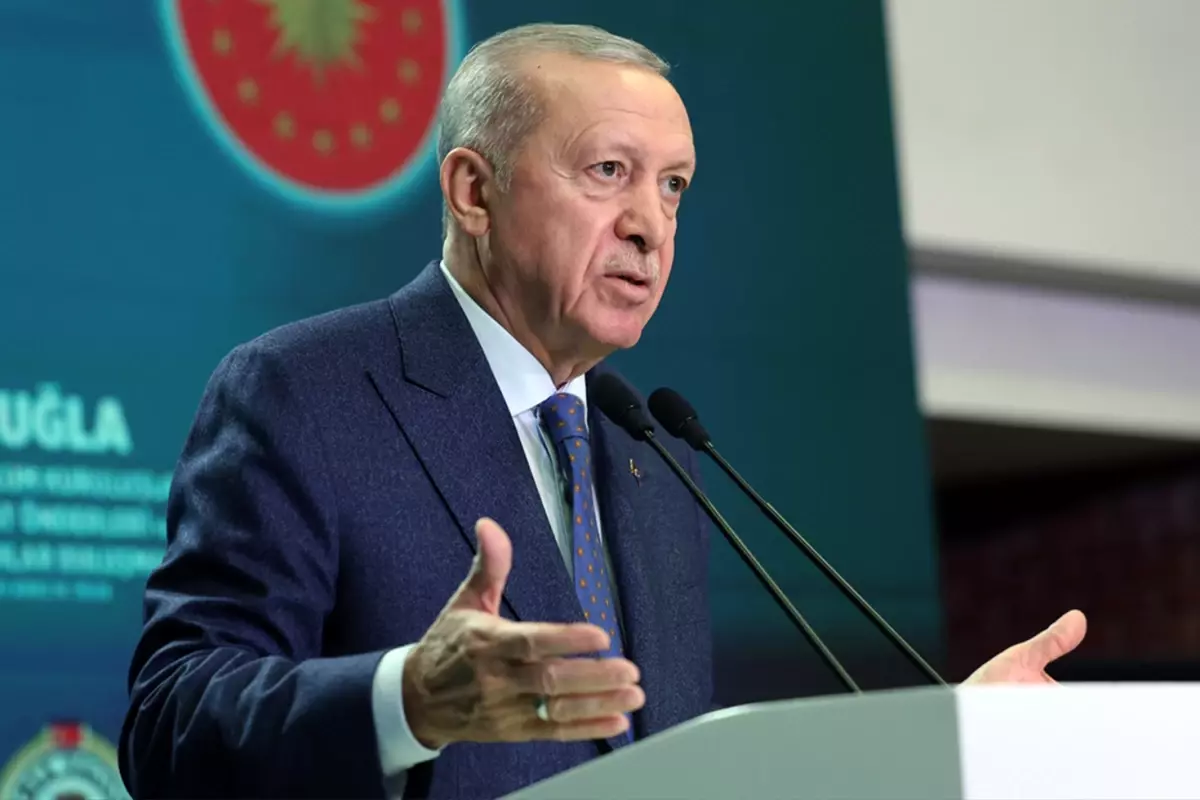 Cumhurbaşkanı Recep Tayyip Erdoğan, Muğla'da STK temsilcileriyle bir araya geldi.