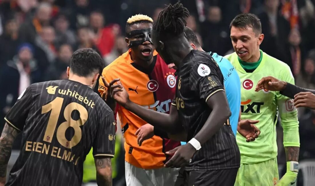 Galatasaray, Trabzonspor ile oynadığı heyecan dolu maçta dramatik bir golle