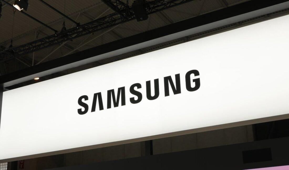 Samsung, Galaxy S25+ fotoğraflarını sızdıran çalışanları tespit ederek işten çıkardı.