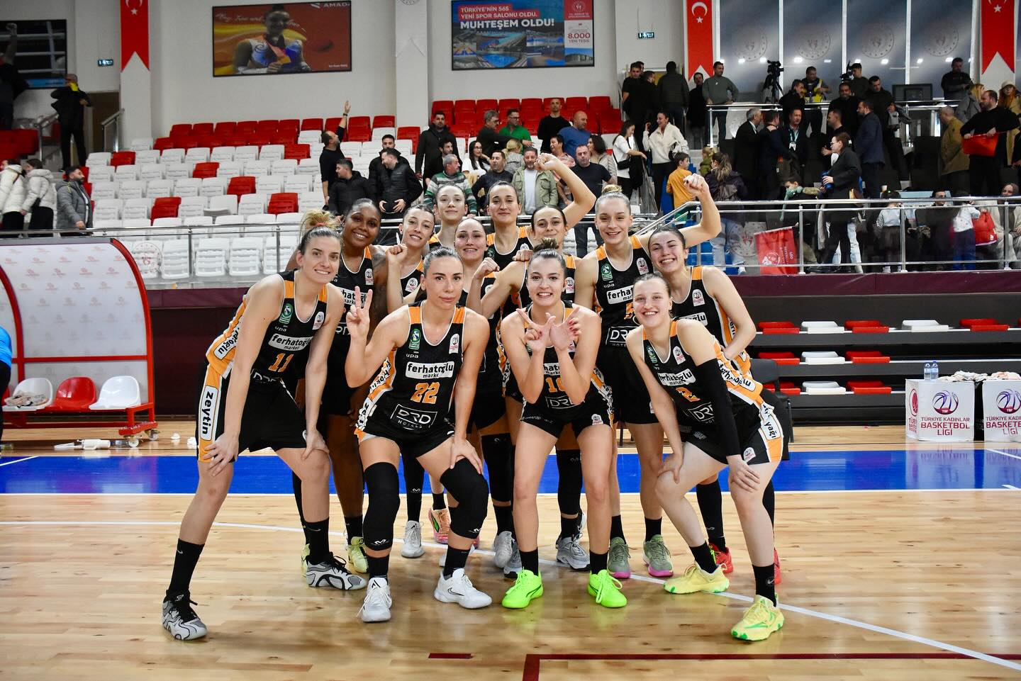 Ferhatoğlu Edremit Belediyesi Gürespor, Türkiye Kadınlar Basketbol Ligi’nde yenilgisiz galibiyet