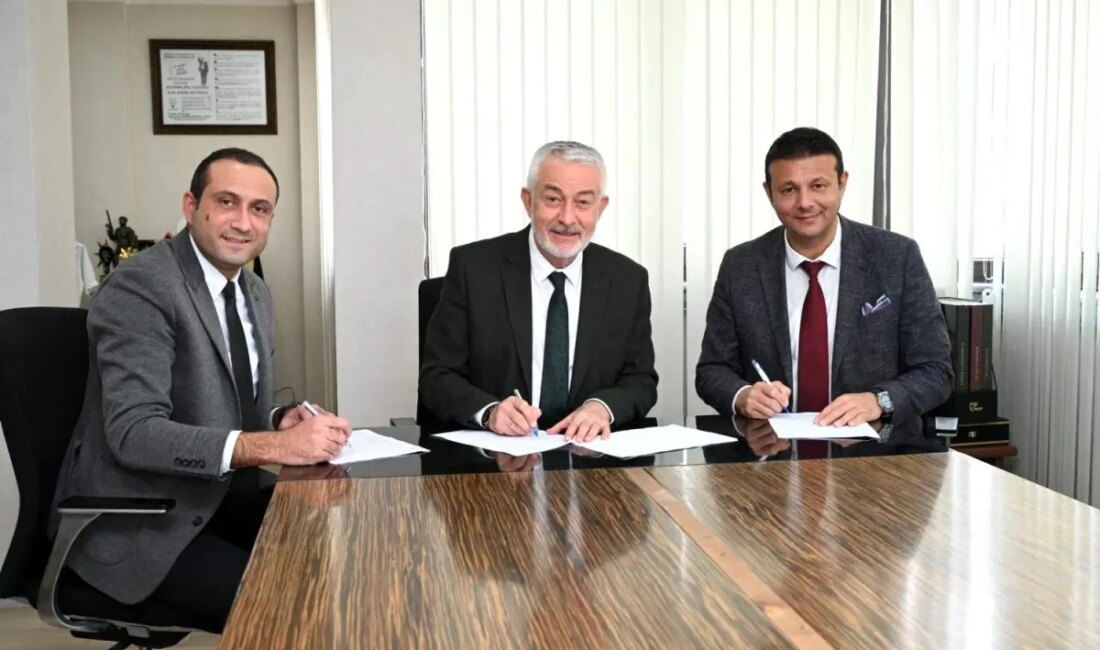 Isparta Belediyesi, ihtiyaç sahiplerine günlük ekmek desteği sunarak yerel topluluğa