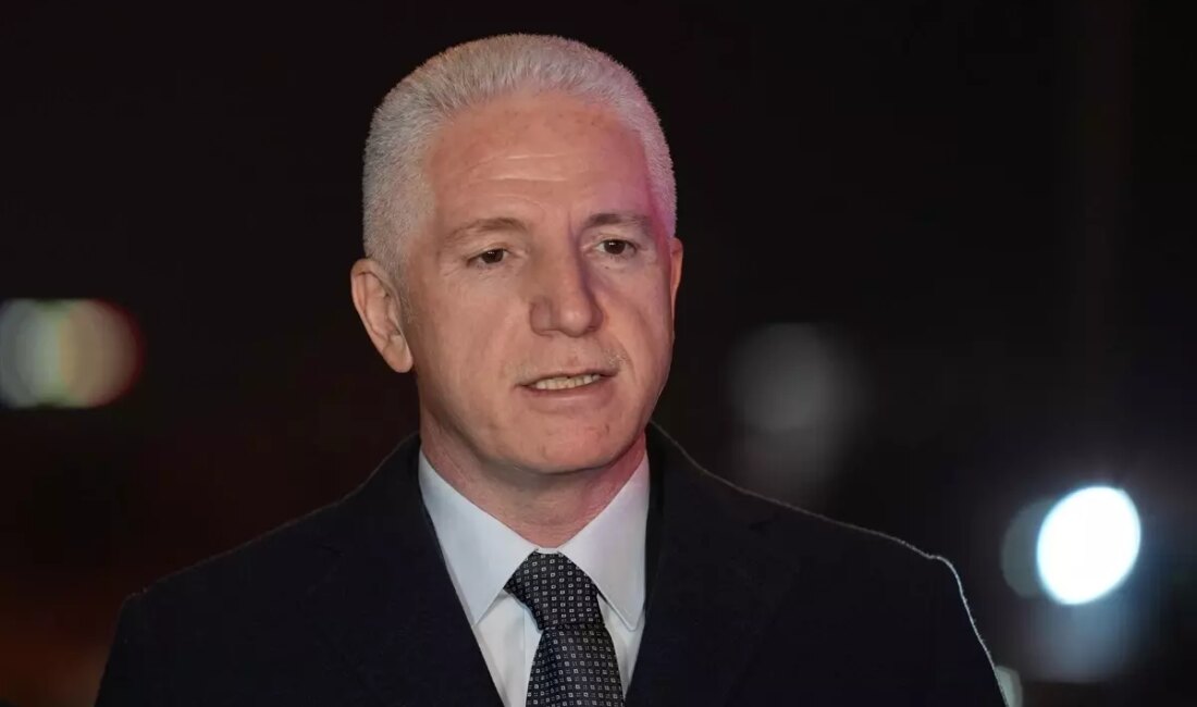 İstanbul Valisi Davut Gül, yeni yıl öncesi güvenlik önlemlerini artırmak