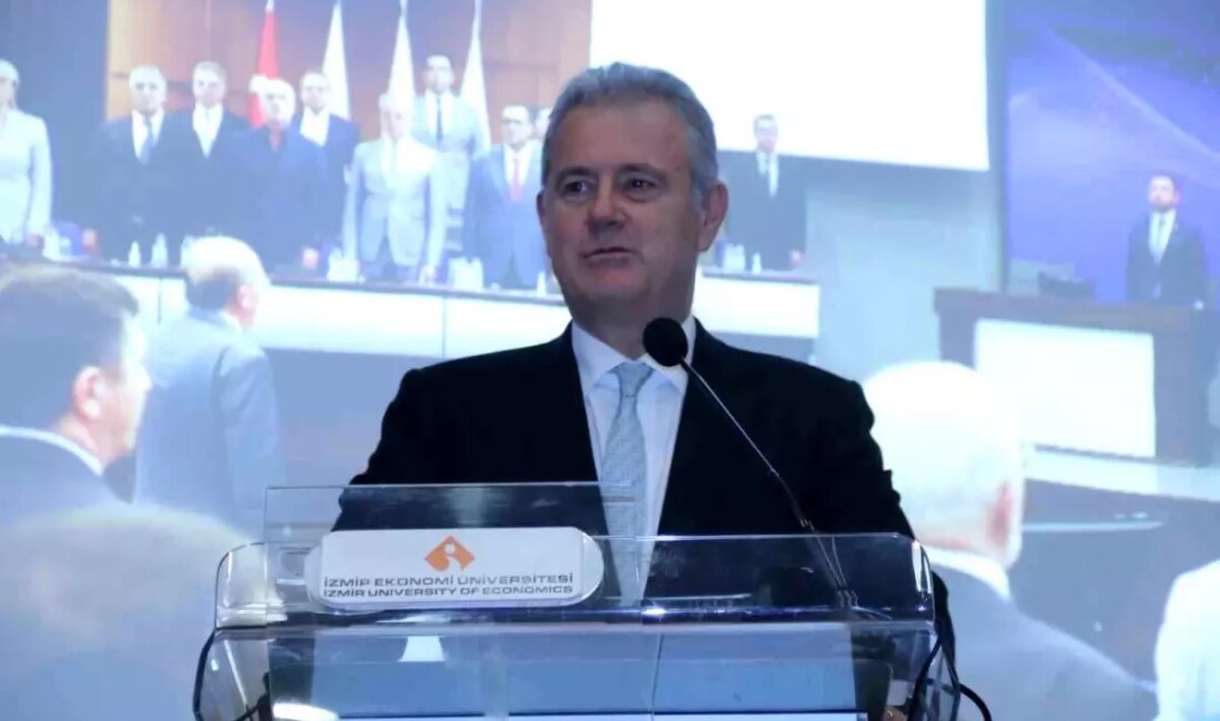 İzmir Ticaret Odası 2024 Yılı Son Olağan Meclis Toplantısı'nda, ticaretin