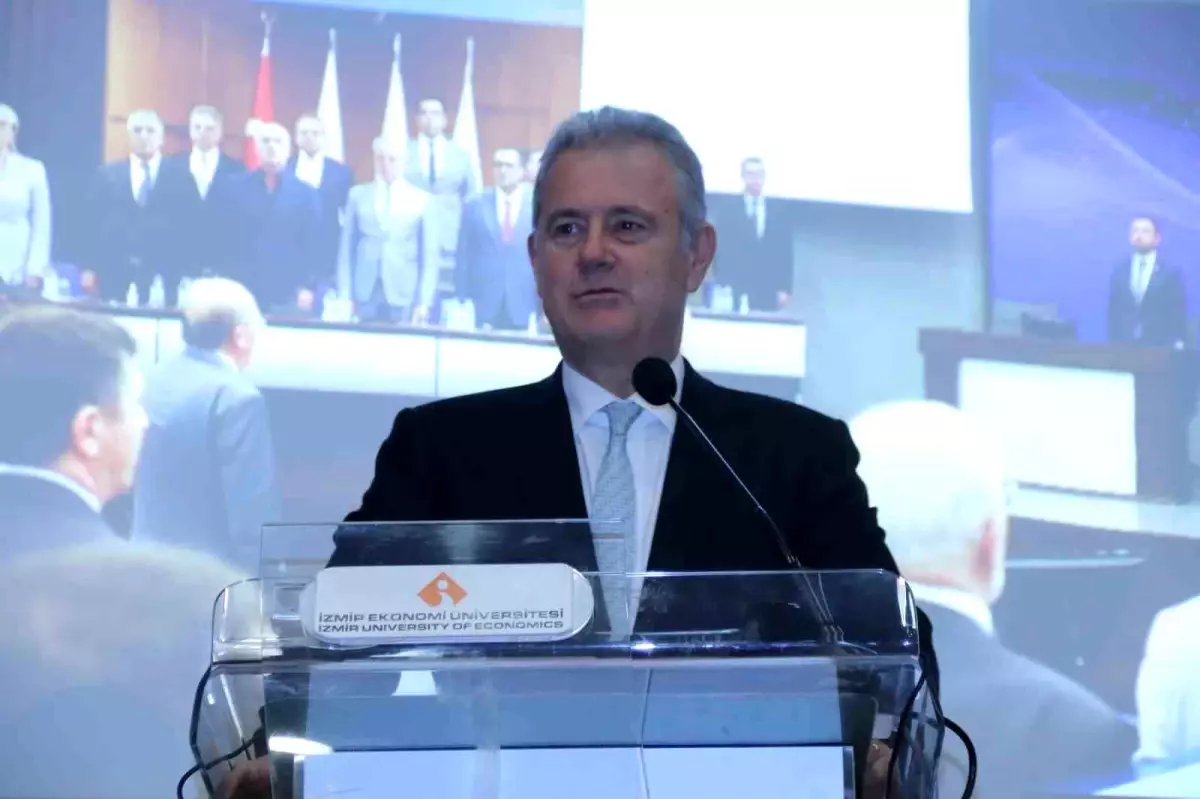 İzmir Ticaret Odası 2024 Yılı Son Olağan Meclis Toplantısı'nda, ticaretin