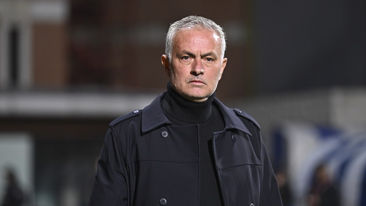 Fenerbahçe Teknik Direktörü Jose Mourinho, 1-1 berabere biten Eyüpspor maçının