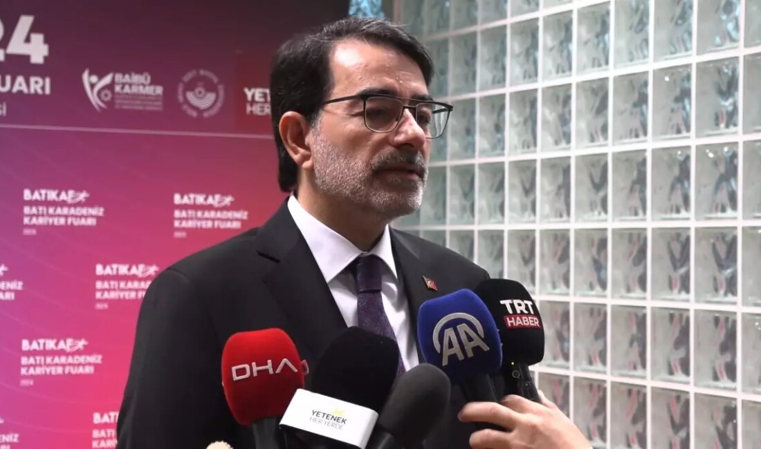 Kariyer Fuarı Açılışı'nda, iş dünyasıyla buluşun ve psikolojik danışmanlık hizmetleri