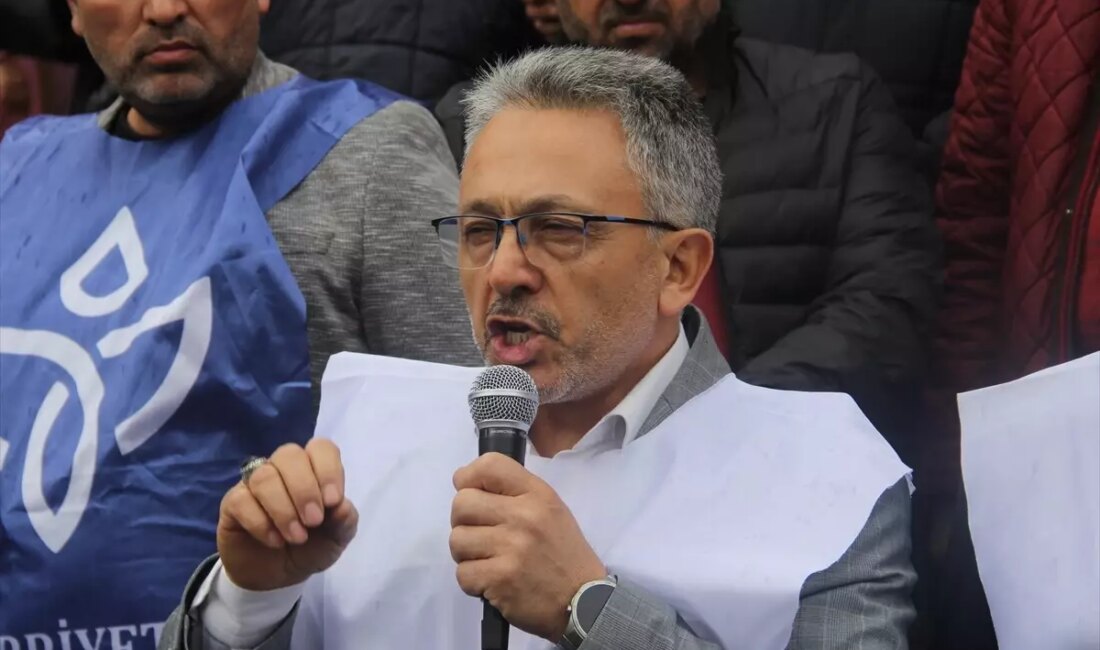 Kayseri'de okul müdür yardımcısına yapılan saldırı sonrası düzenlenen protestolar, eğitim