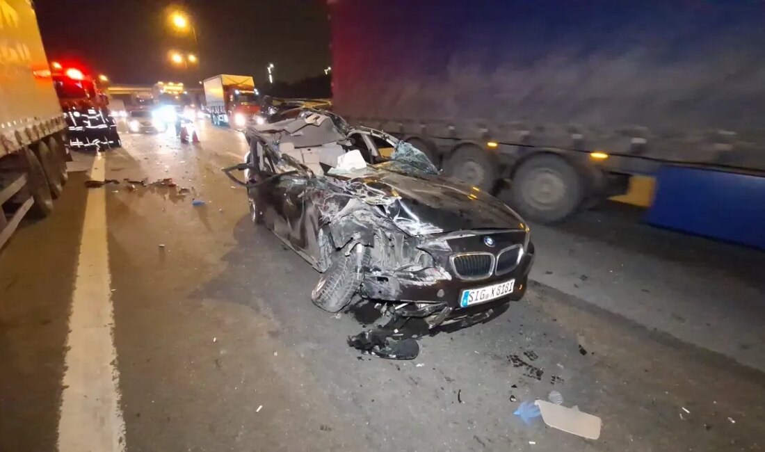 Kocaeli'de meydana gelen trajik bir trafik kazasında alkollü sürücü, iki