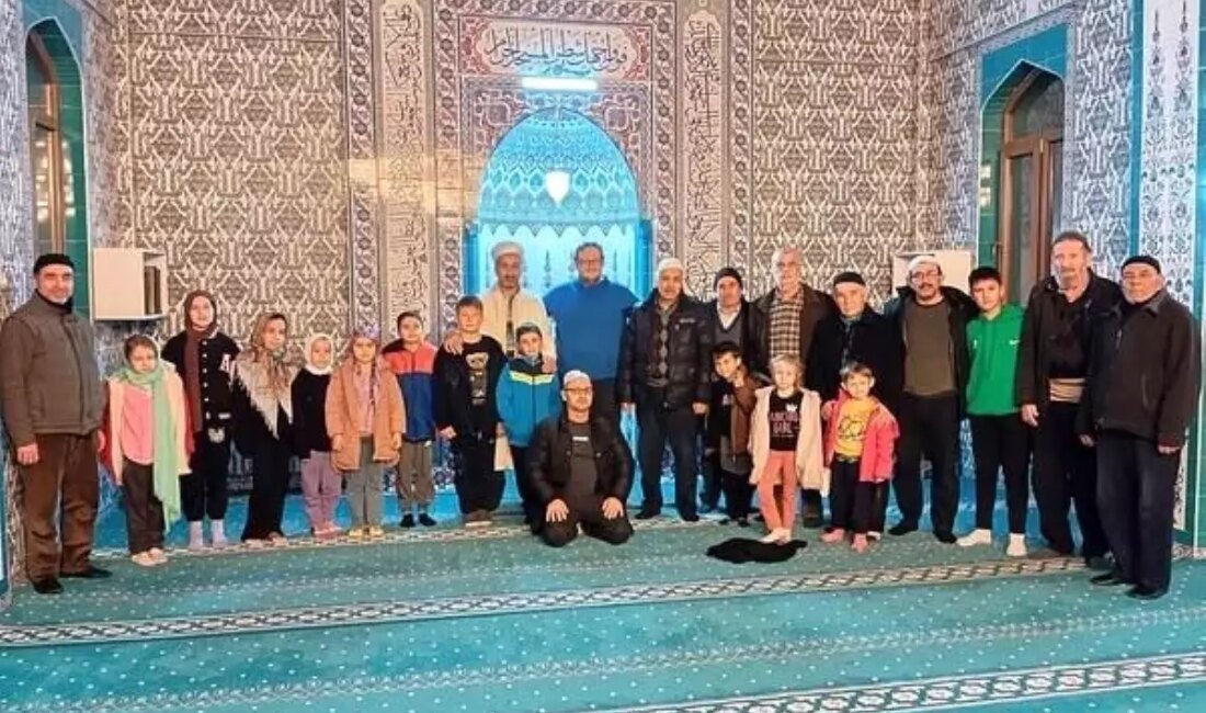 Kütahya Gediz'de, Filistin'deki barış ve huzur için düzenlenen dualar, yerel