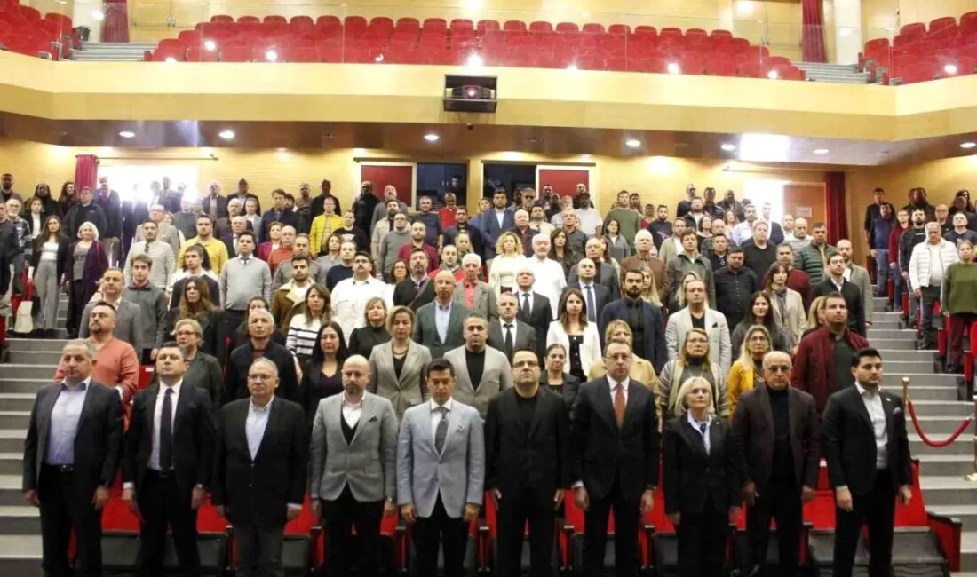 Marmaris'te düzenlenen 'Finansal Krizler: Dünyaya Karşı Türkiye' konferansı, finansal istikrar