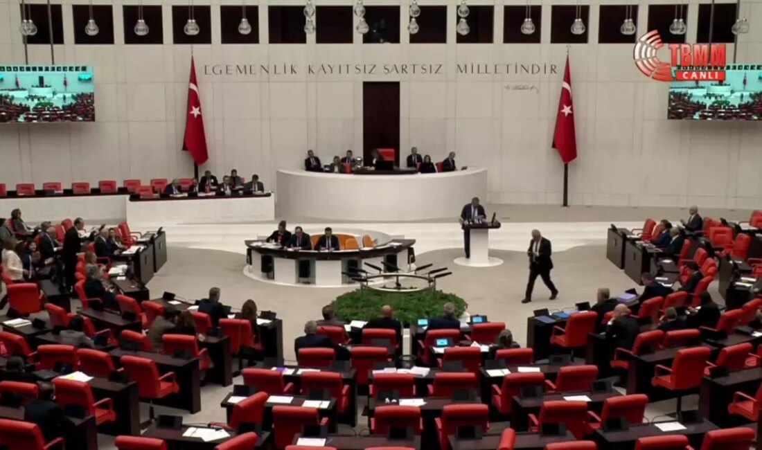MHP Milletvekili Feti Yıldız, TBMM'deki konuşmasında Anayasa ve İnfaz Yasası