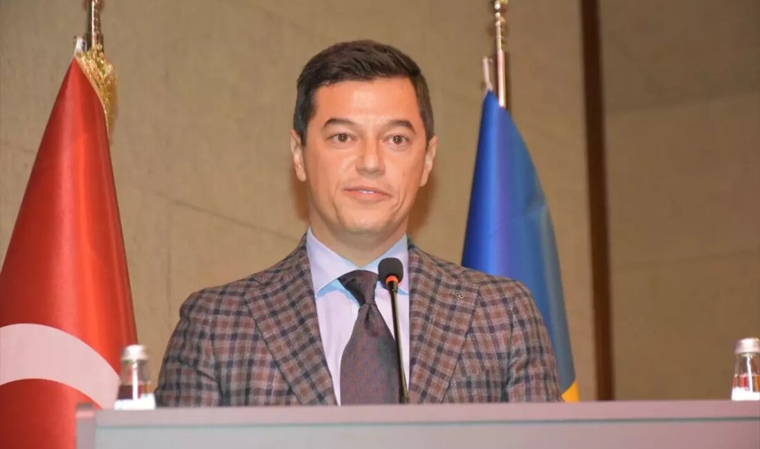 Moldova'nın Marmaris Fahri Konsolosluğu açılışı, diplomatik ilişkilerin güçlenmesine katkı sağlıyor.