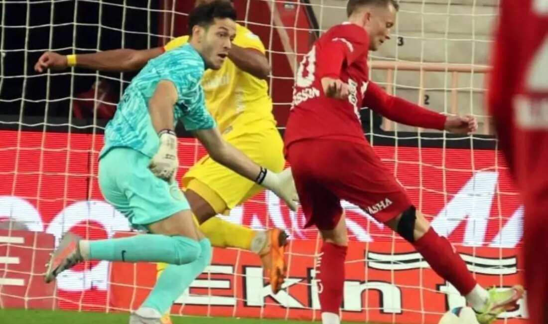 Onurcan Piri, Antalyaspor'un son maçını derinlemesine değerlendirerek takımın performansını, stratejilerini