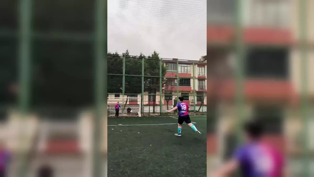 Özel gereksinimli gençler için hazırlanan spor programı, fiziksel ve sosyal