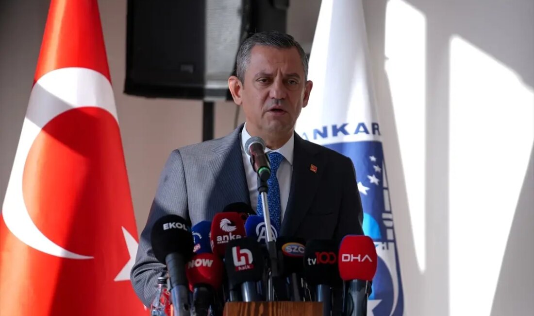 Özgür Özel, Trump'a yönelik sert tepkisini dile getirirken Atatürk Orman