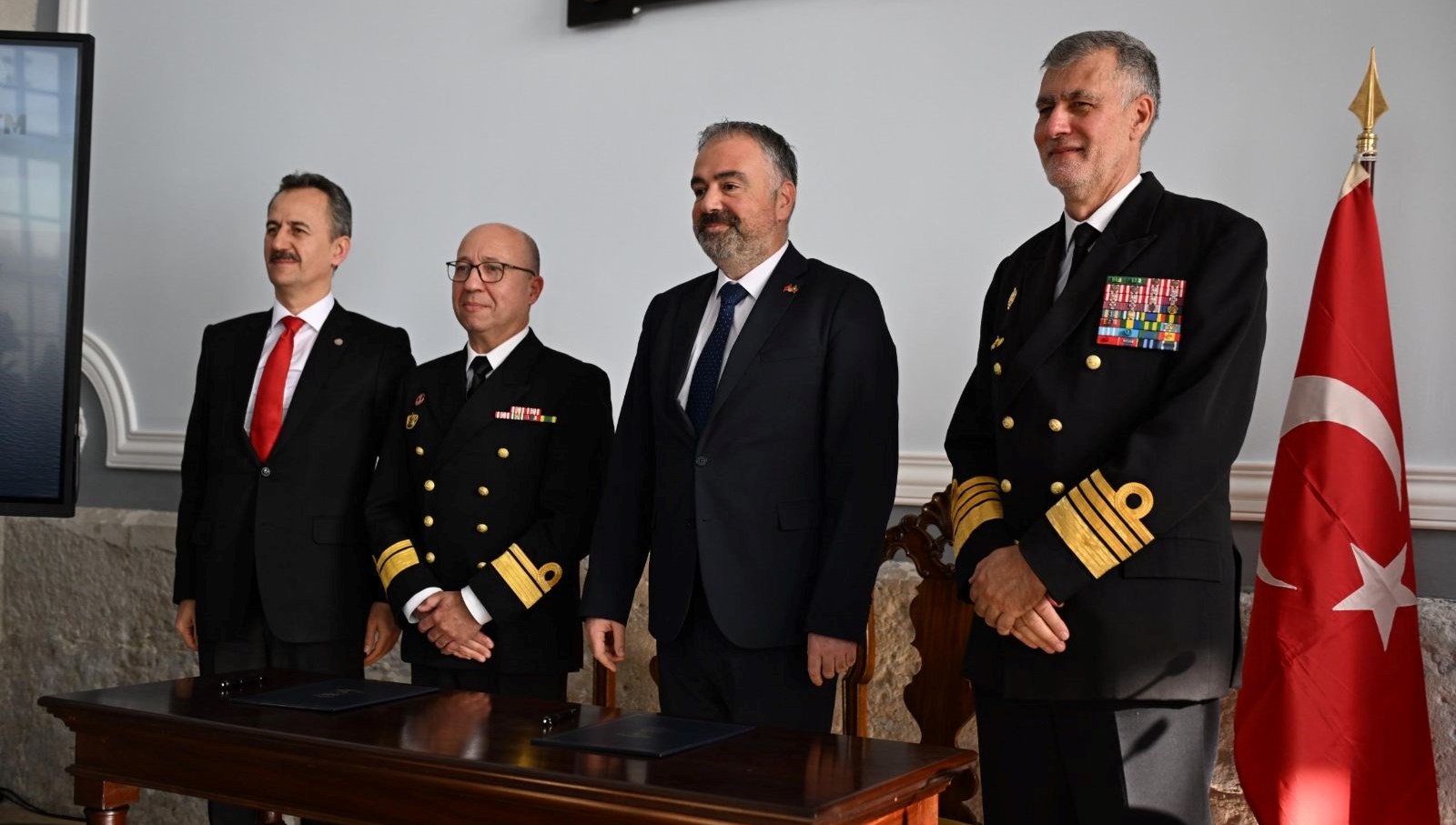 Türkiye, Portekiz Deniz Kuvvetleri için iki lojistik destek gemisi sağlıyor.