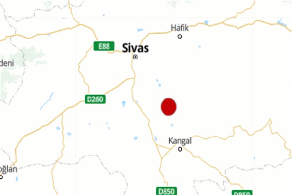 Sivas'ta 4.3 şiddetinde deprem oldu.
