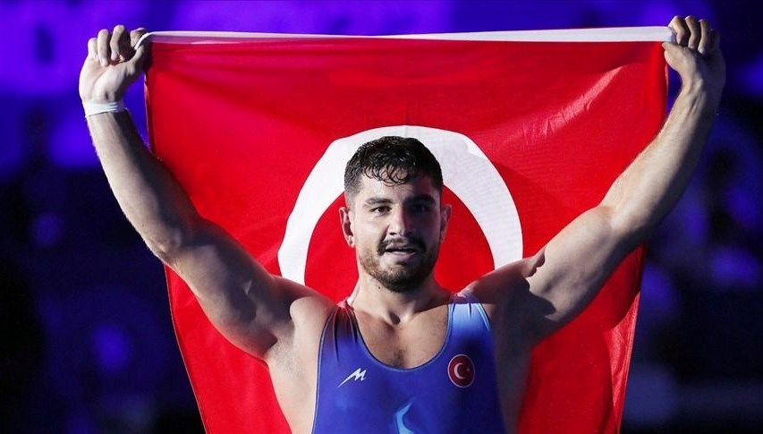 Taha Akgül, Türk güreşinin efsanevi ismi olarak uluslararası arenada elde